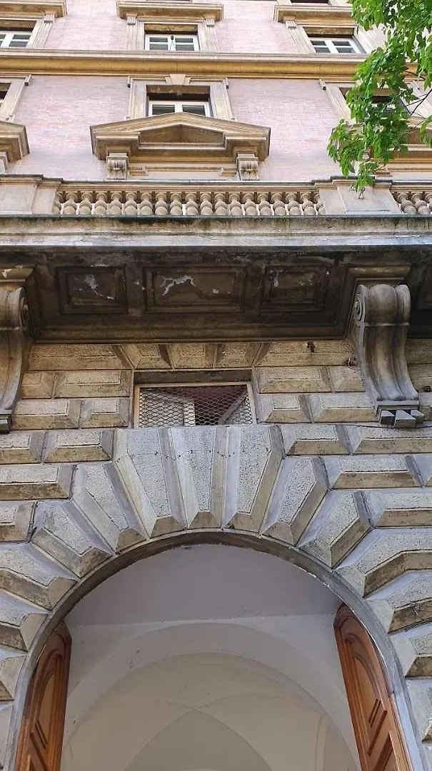 Vatican Home Róma 0*,